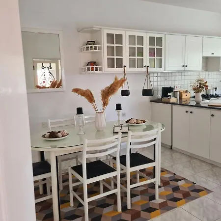 Apartment Heart Of - 2 Bedroom *
