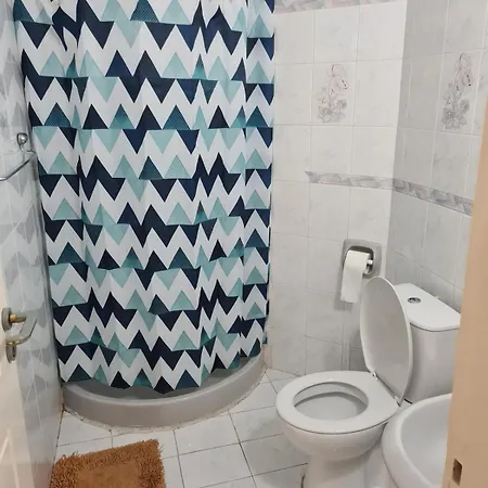 Heart Of - 2 Bedroom דירה פאפוס