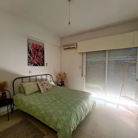Heart Of - 2 Bedroom דירה פאפוס