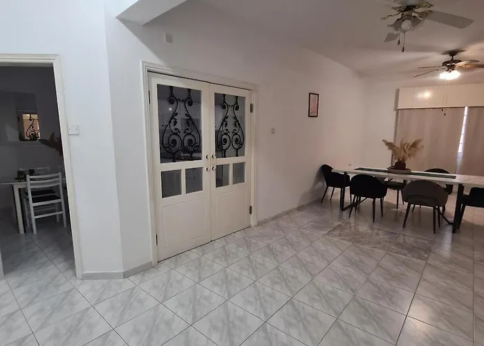 Διαμέρισμα Heart Of - 2 Bedroom *